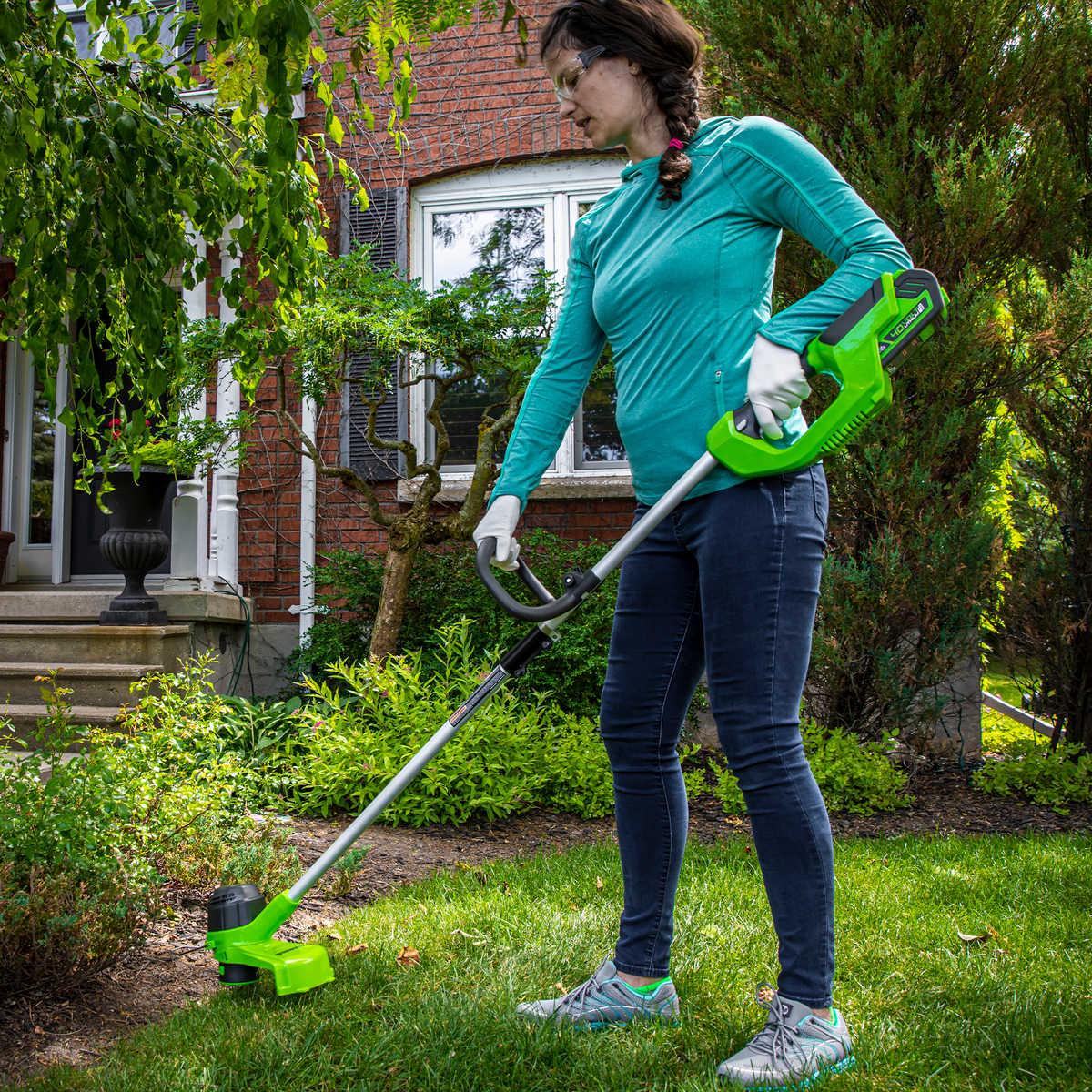 40V 20" Brushless Lawn Mower & 40V 12" String Trimmer, 4.0Ah Battery and Charger Included